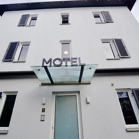 Motel By Maier Goetzis- Kontaktloser Check-In Екстер'єр фото